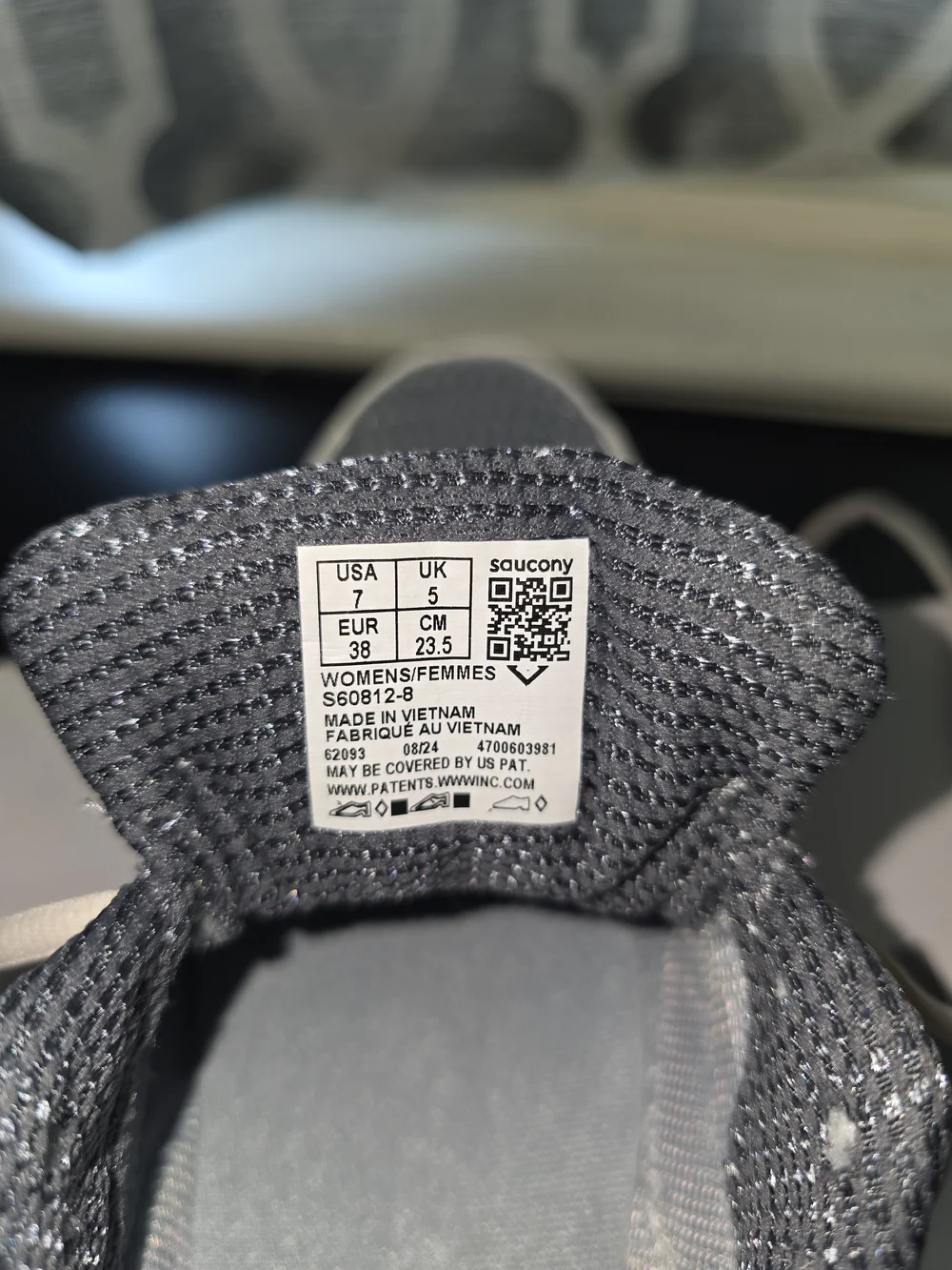 Saucony silver breathability day